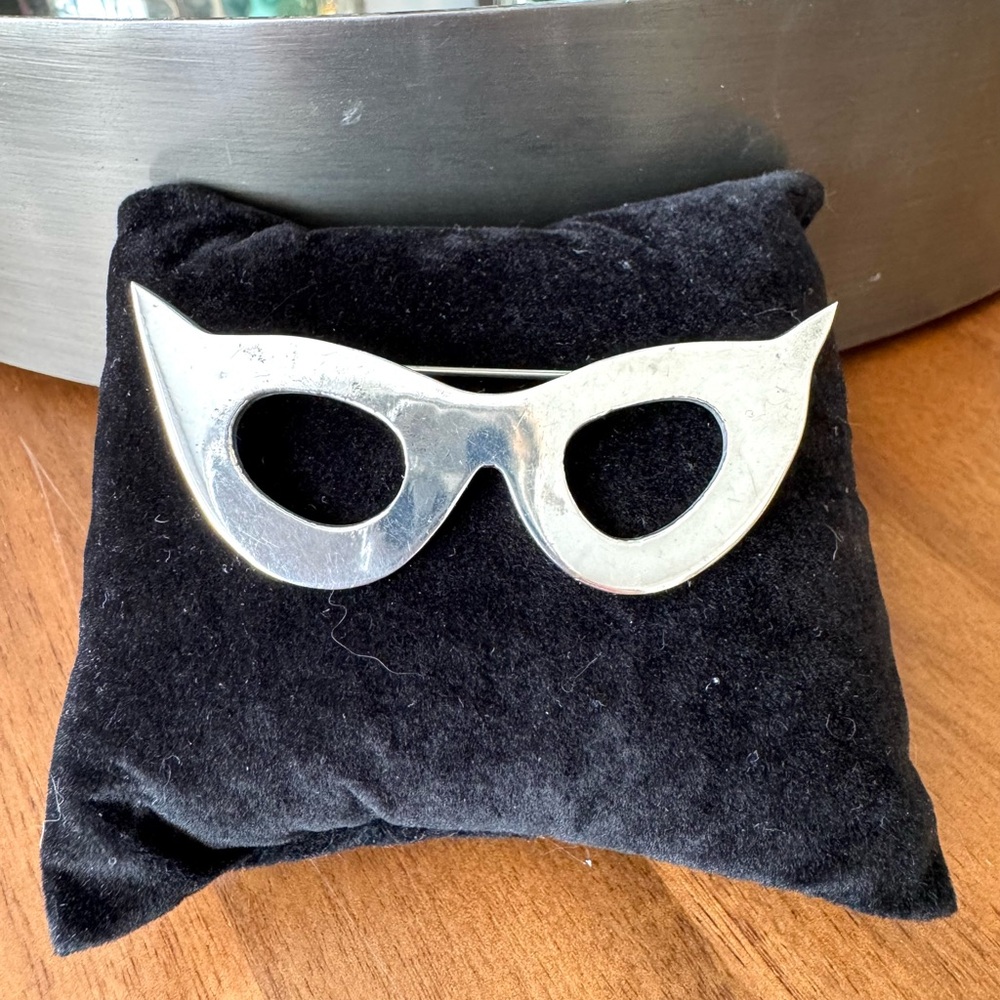 925 Silver Cat-Eye Glasses Brooch